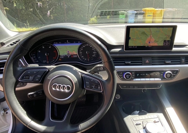 Audi A4 cena 87600 przebieg: 108000, rok produkcji 2018 z Grudziądz małe 191